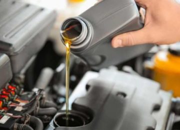 Các dấu hiệu xe cần thay nhớt gấp
